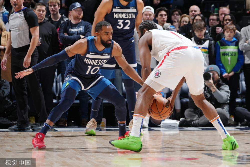 巨大差距还 巨大差距还